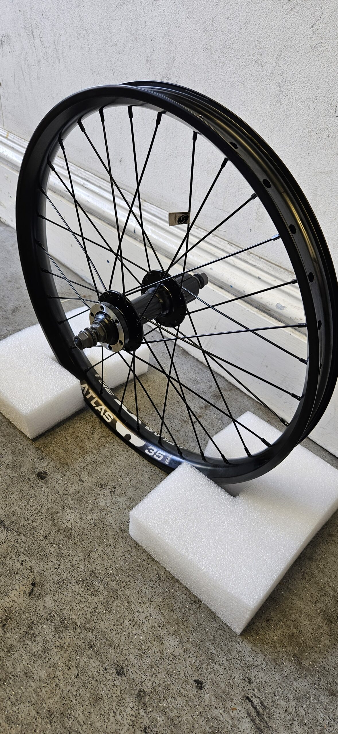 Tern Quick Haul Long Rear Wheel, 20″ QHL D9 148mm Nutted Axle